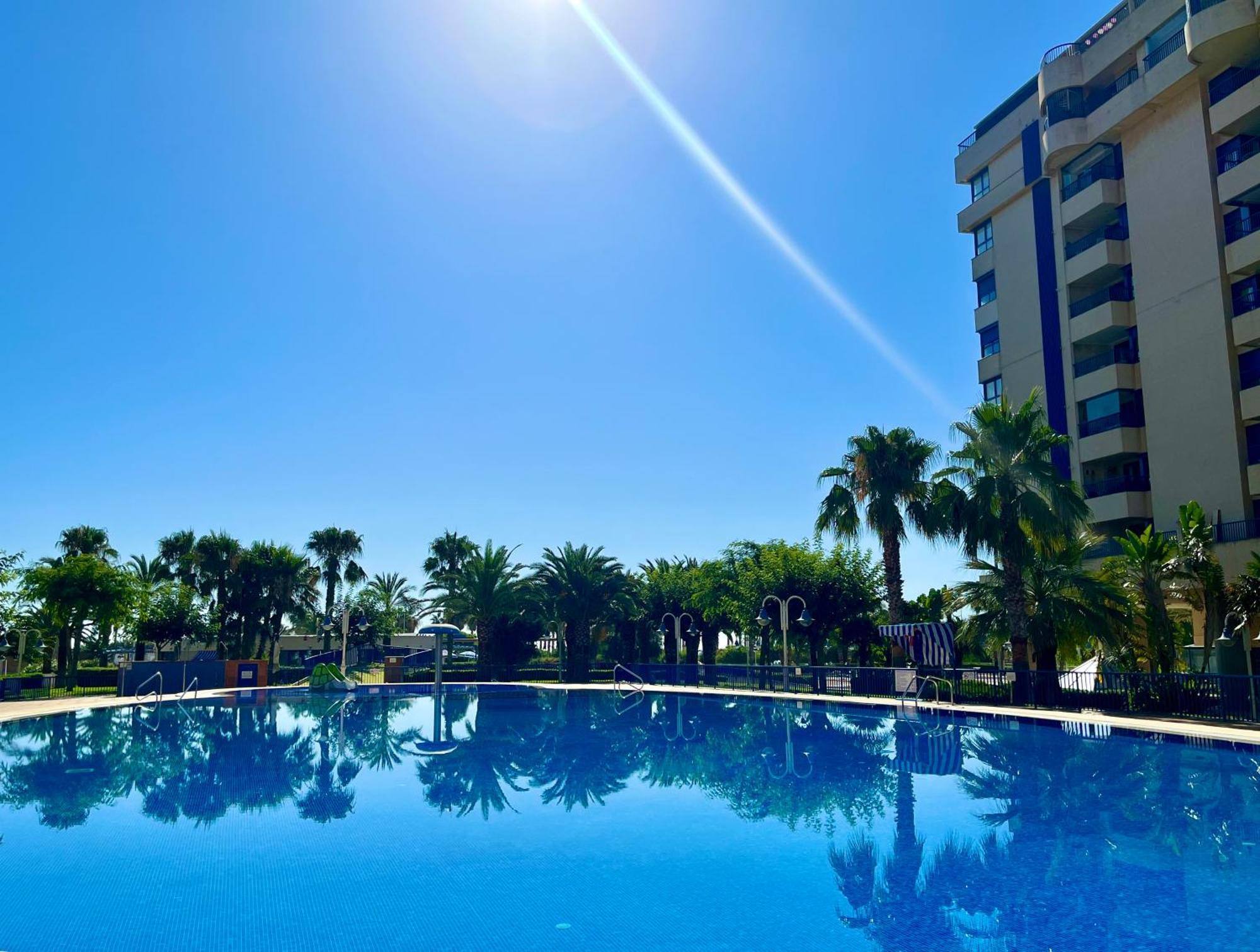 Blue Beach Apartment+Oceanview+Private Parking Valencia Exterior foto